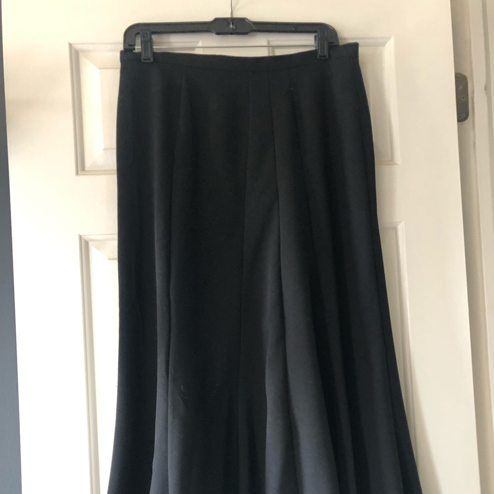 Long black skirt